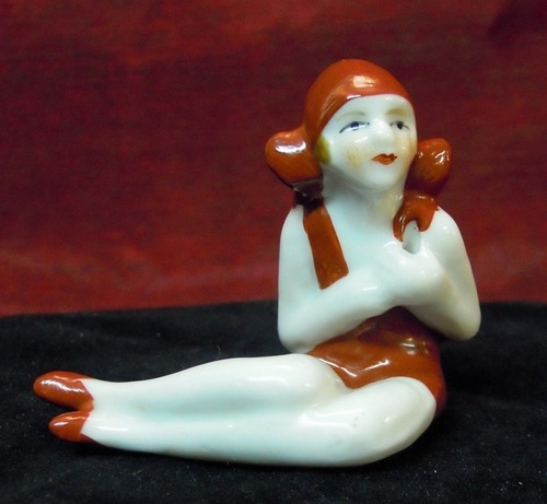 Figurine bathing beauty sexy - bathing,