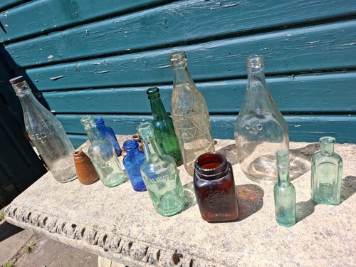 Collection vintage bottles - vintage,