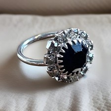 Vintage Sarah Coventry Silver Tone Rhinestones Flower Ring Black Faceted Stone