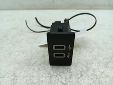 FORD C MAX AUX USB PORT SOCKET UNIT PANEL HC3T-14F014-BC MK2 2015 - 2020
