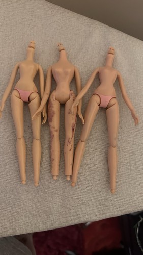 Jade and cloe bodies bratz - cloe,