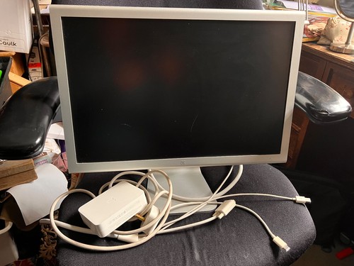 Apple cinema display - apple, +