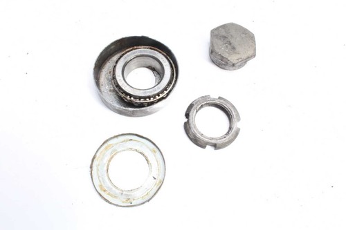 Steering head bearing discs