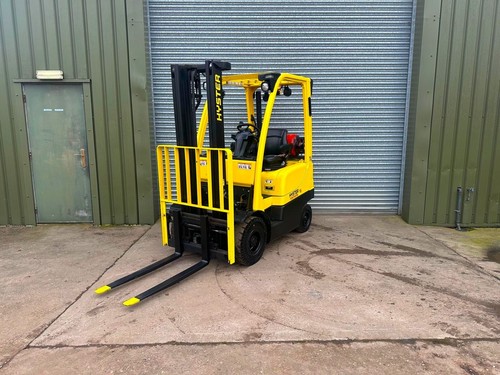 Forklift fork lift - forklift/fork, lift/forklift