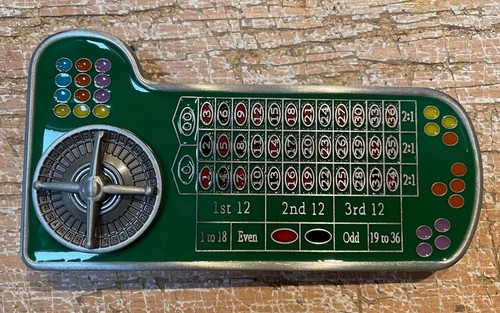 Roulette table with spinner - table,