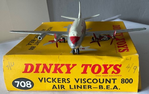Dinky toys 708 vickers - toys,