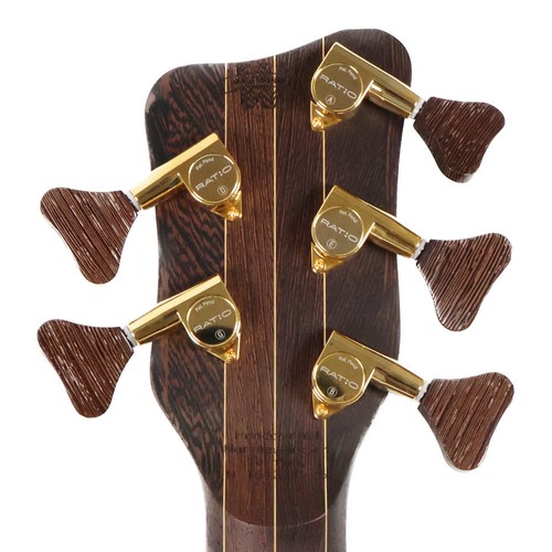 Warwick masterbuilt dolphin - warwick,