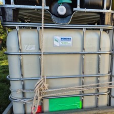 SCHUTZ IBC Water Tank 1000 Litre Container CLEAN  allotment water storage 1 unit