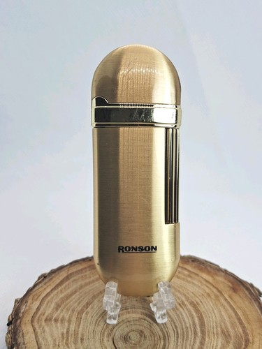 Lovely vintage gold ronson - lovely,