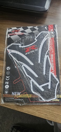 Suzuki gsxr carbon effect - suzuki,