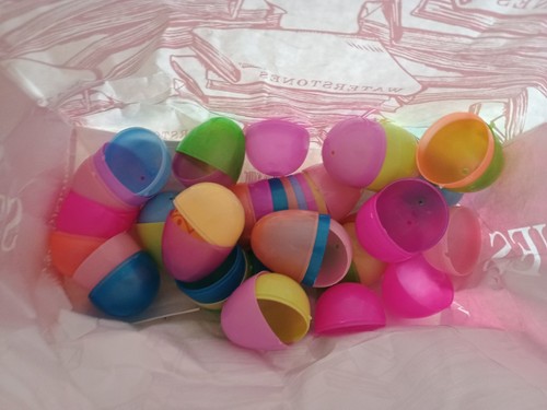 Plastic eggs fill approx - eggs,