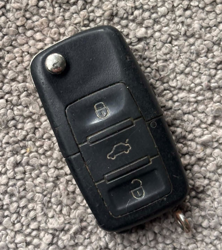 Genuine skoda button remote - genuine,