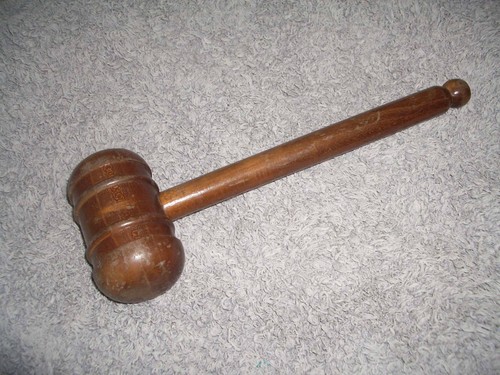Vintage large auctioneer - 13", /