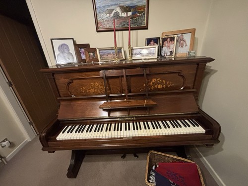 Steinway upright piano - steinway,