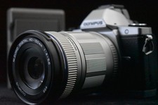[US Duty Paid] Olympus OMD