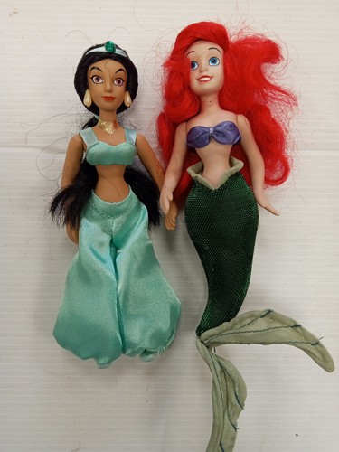 Disney porcelain doll - ,