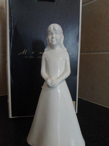 Coalport bone china figurine - coalport,