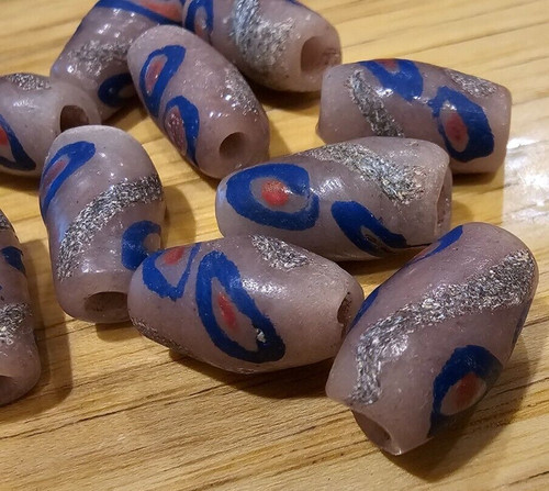 Lot african trade beads - 10,