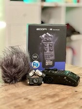 Zoom H6 Handy Recorder - Black