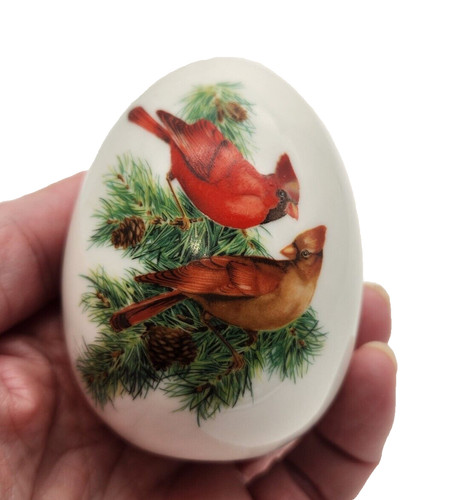 Porcelain egg cardinal - porcelain,