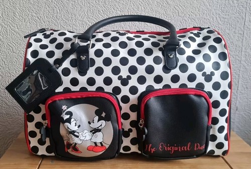 Disney mickey and minnie - mickey,