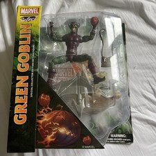 Spider-Man Marvel Select The