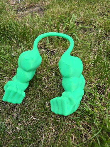 Pet hulk arms - "hulk", for