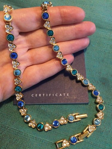 Superb genuine swarovski - superb,