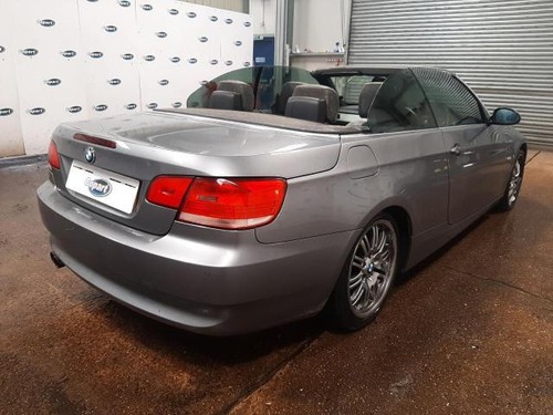 Bmw series e93 - 3,