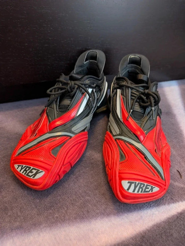Balenciaga tyrex black red - black,