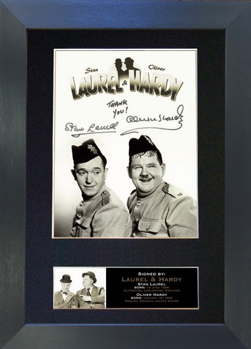 Laurel and hardy no2 signed - no2,