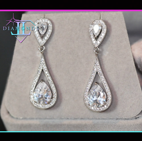 Womens teardrop diamond - teardrop,