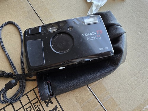 Yashica compact 35mm film - yashica,