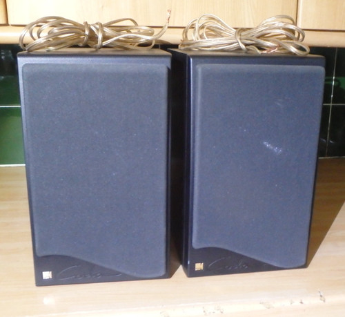 Kef coda bookshelf speakers - 7,