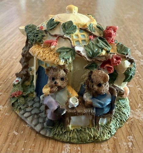Vintage 90s resin miniature - 90s,