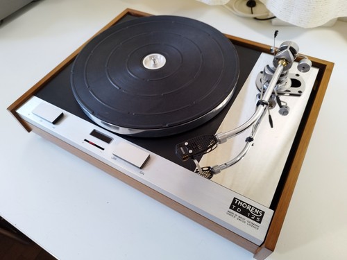 Thorens 125 turntable - thorens,
