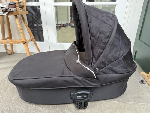 Mamas and papas carry - mamas,