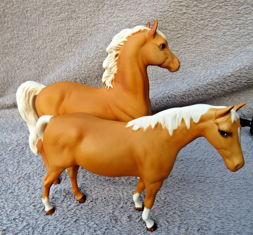 Beswick matt palomino horse - 2,