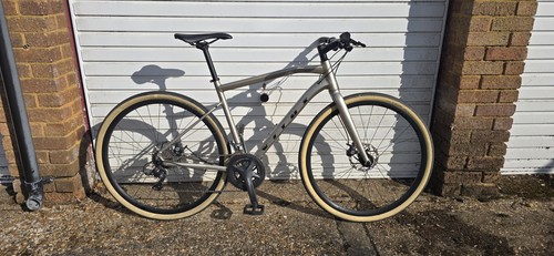Vitus mach urban bike - vitus, vr