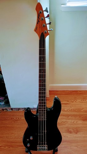Aria pro mad - pro, bass