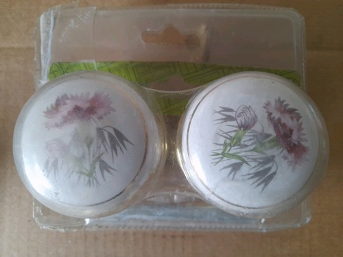 White porcelain mortice - porcelain,