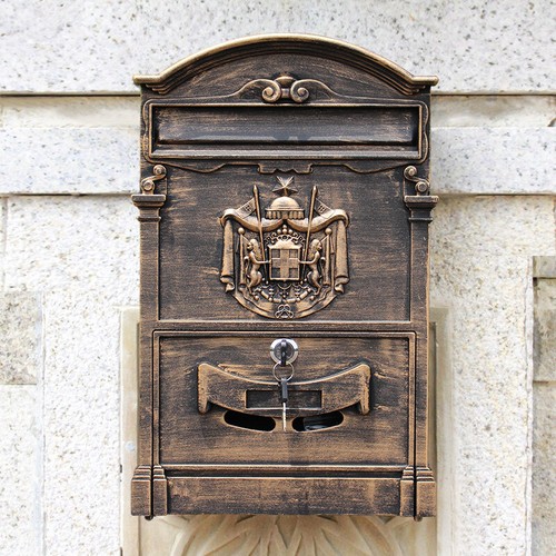 Large lockable vintage wall - large,