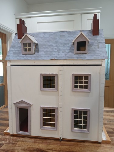 Georgian style doll house - georgian,