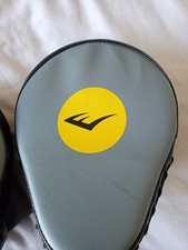 Everlast Boxing Focus Pads