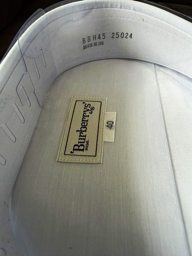 Vintage pre 1999 burberrys - pre,
