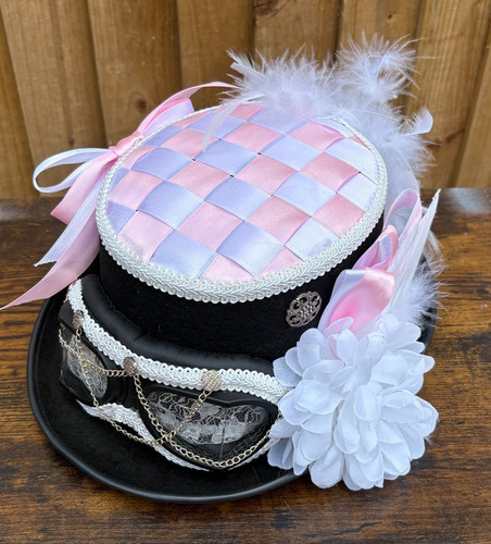 Black pink white top hat - black,