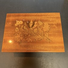 vintage music jewellery box