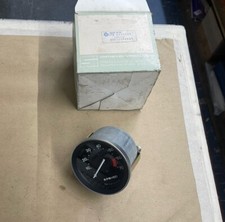 MG AAU 3037 MIDGET 1500, MGB