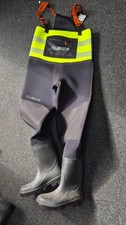 Two-Tone 5mm Neoprene Chest Wader, Thermal Insulation, Size 12 (ref 15-05)