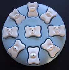Nina Ottosson Outward Hound